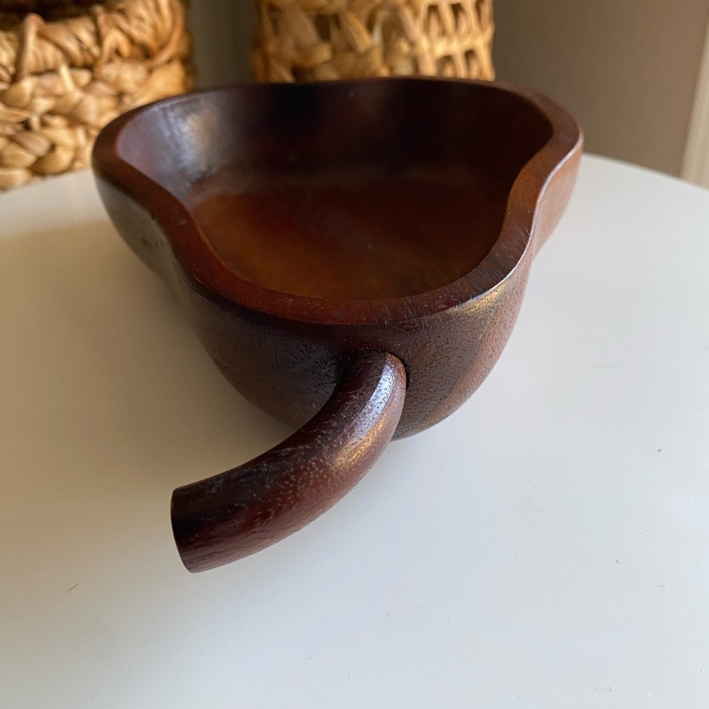 Rustic Pear-Shaped Wooden Serving Bowl by “The Cellar” by Macy’s. Cute! - Picture 7 of 10